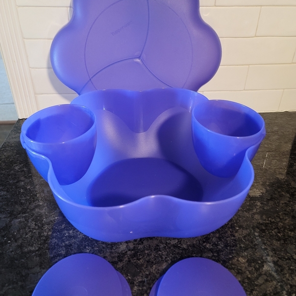 Tupperware Chip N Dip 4 Piece Set Large PURPLE Salad Bowl Set - Picture 3 of 7